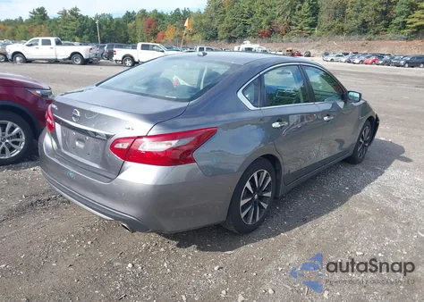 2018 Nissan Altima 2.5 Sv z USA, uszkodzony, nr VIN 1N4AL3AP2JC242142